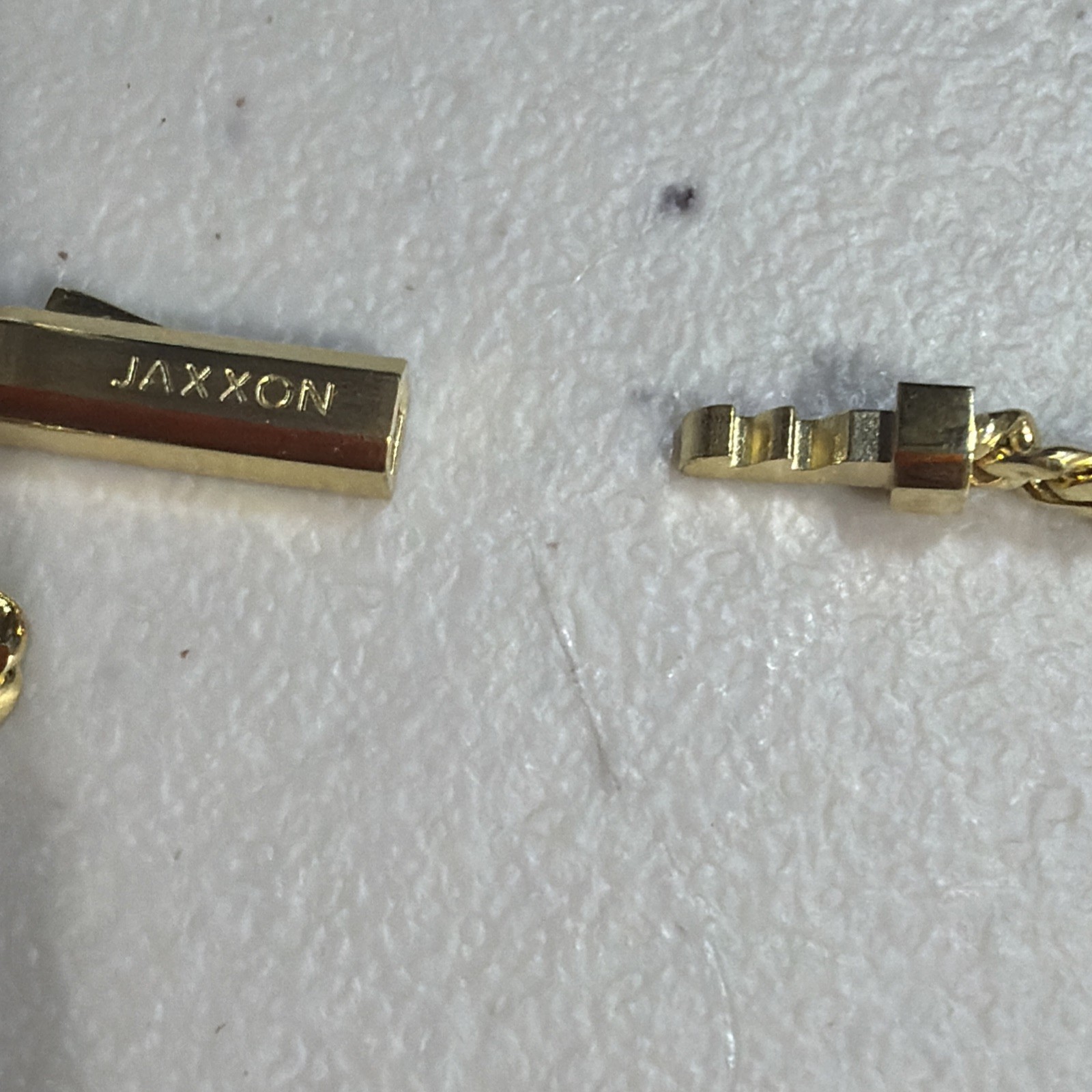 Jaxxon 20” Cuban Link Chain Gold Color 3mm