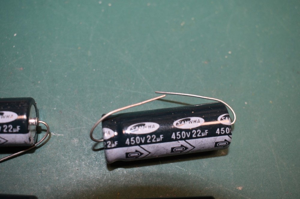 Samwha 22 uF 450 Vdc Amplifier Electrolytic Filter Capacitors Tested Four