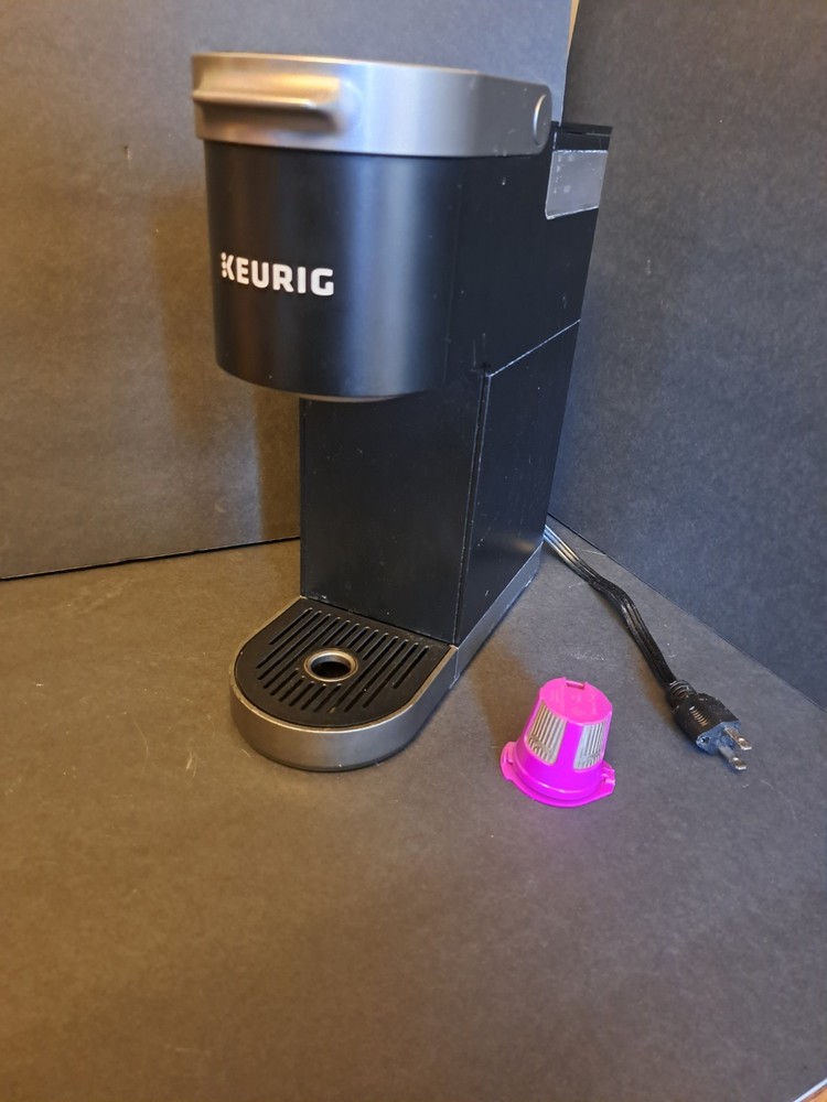 USED KEURIG K-MINI PLUS BLACK POD STORAGE CLEANED & TESTED
