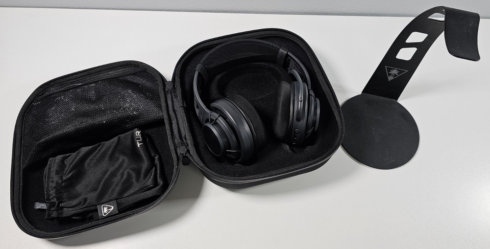Turtle Beach Atlas Air Wireless Open Back PC Gaming Headset + Case Stand Bundle