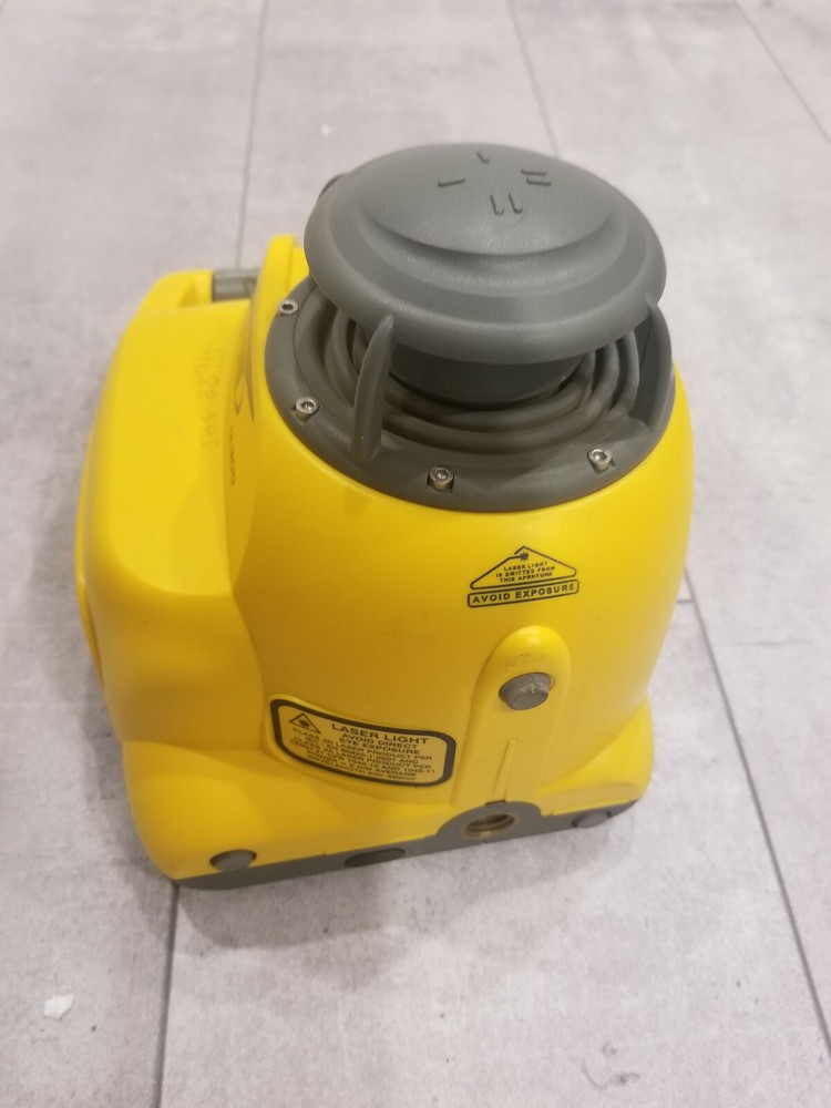 SPECTRA PRECISION LASER LEVEL- LL300