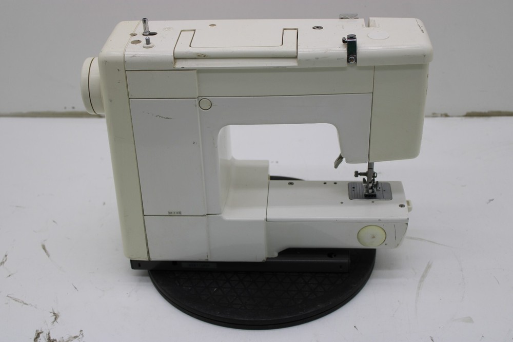 Brother VX-808 Sewing Machine - Untested As-is