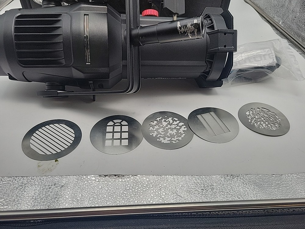 Aputure Spotlight Mount Set with 36° Lens