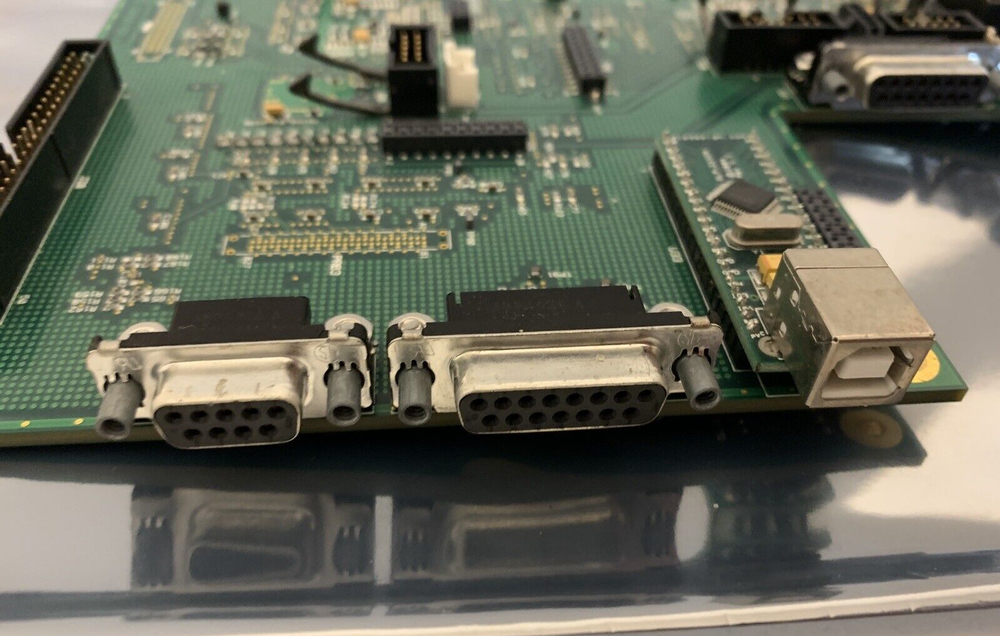 Illumina/Cyvera Line Array Camera 277579 with Main Circuit Board and Cables.