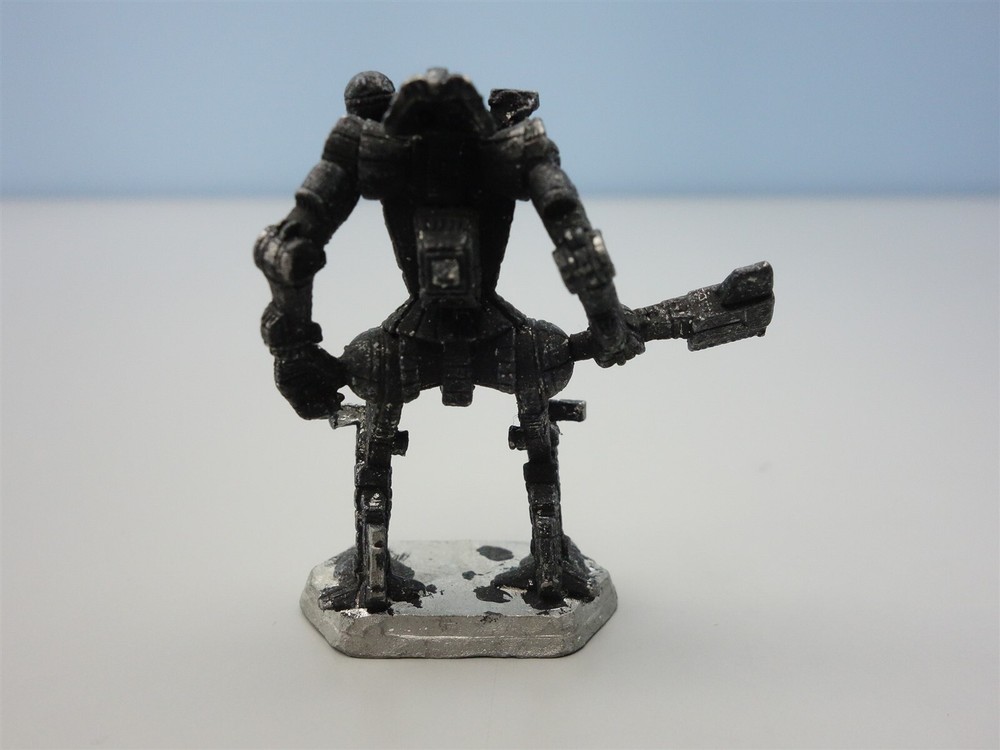 Battletech: Hatchetman Mech (primed metal)