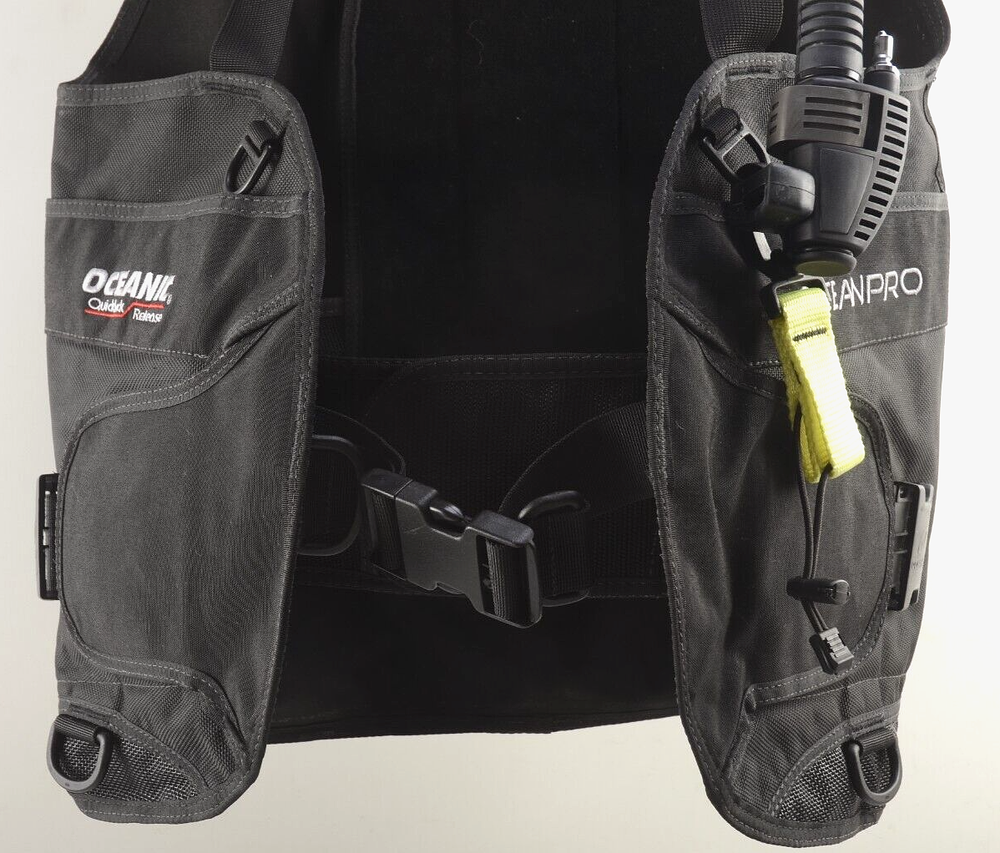 Oceanic Oceanpro BCD w/o Integrated Weight Size Small (see size chart below) EUC