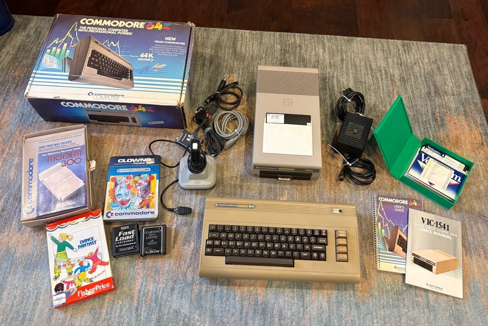 VINTAGE Commodore 64 complete system, Drive, Games, modem Fully tested working