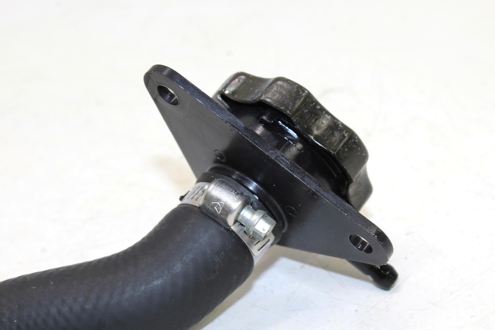 2006 Suzuki Boulevard C50 Radiator Cap