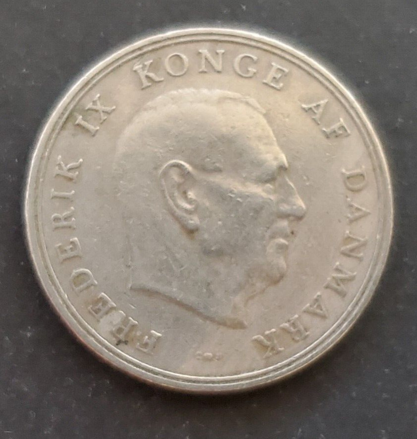 Denmark, nice 1963 1 krone coin