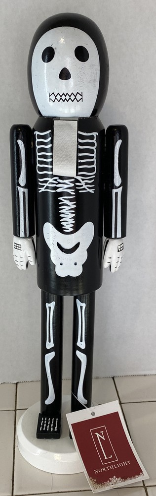 HALLOWEEN  NUTCRACKER 14” SKELETON With Tag
