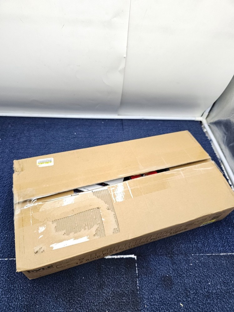 PYLE PDBC70: 15 Amp Power Supply Power Switch Control Unit, Rack Mountable