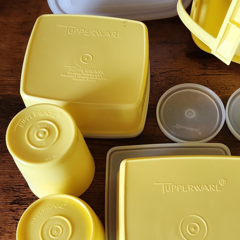 Tupperware Yellow Plastic Lunch Container Set with Cups and Lids 10 piece