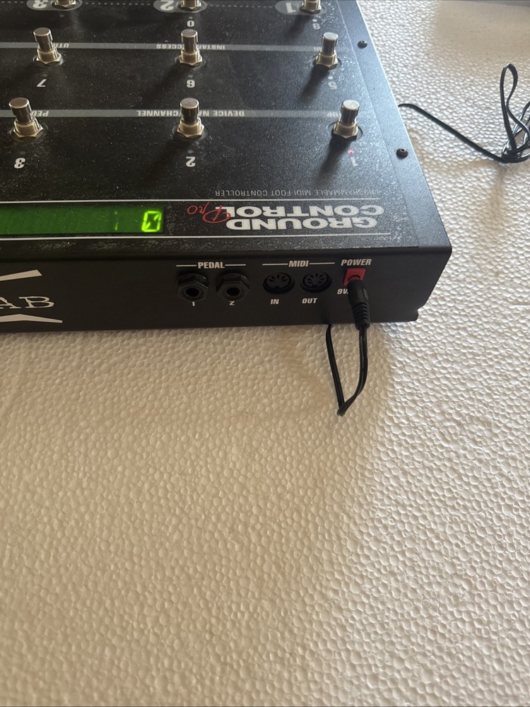 Voodoo Lab Ground Control Pro Guitar Rig MIDI Switching System