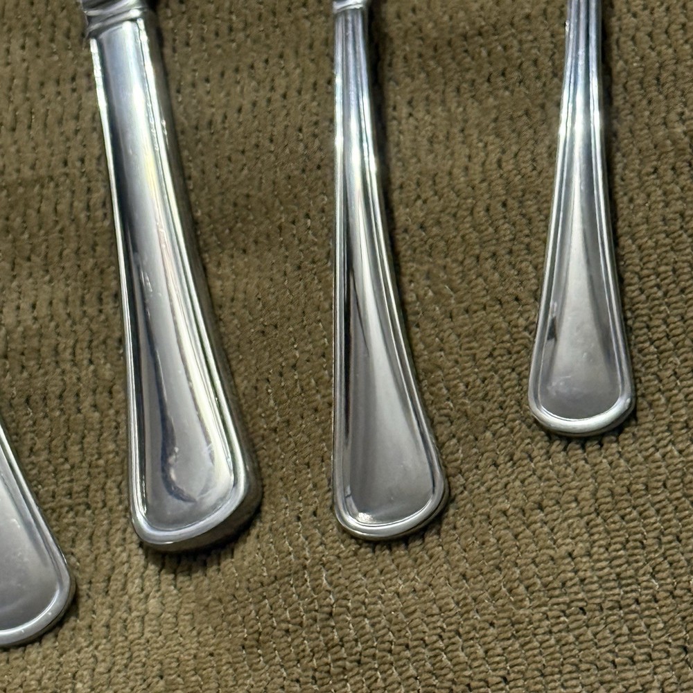 Reed & Barton Mendon 5 Piece Place Setting Stainless Flatware