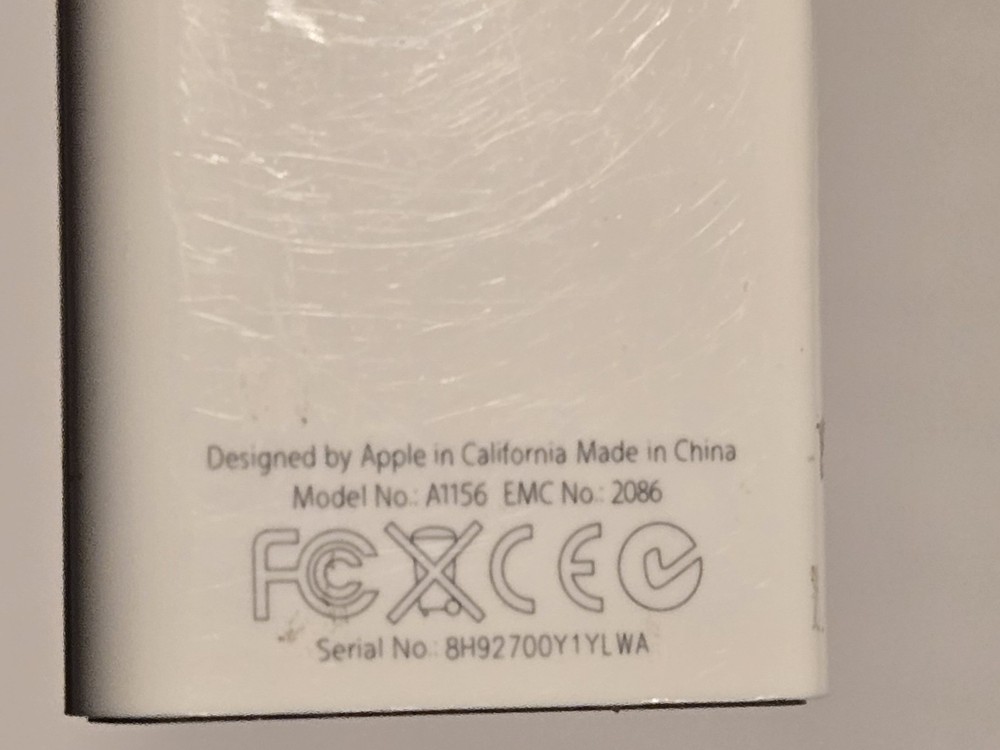 GENUINE APPLE TV REMOTE MODEL A1156 UNTESTED