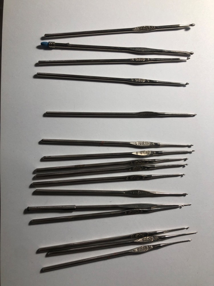 Boye Crochet Hooks  16 Pcs Lot