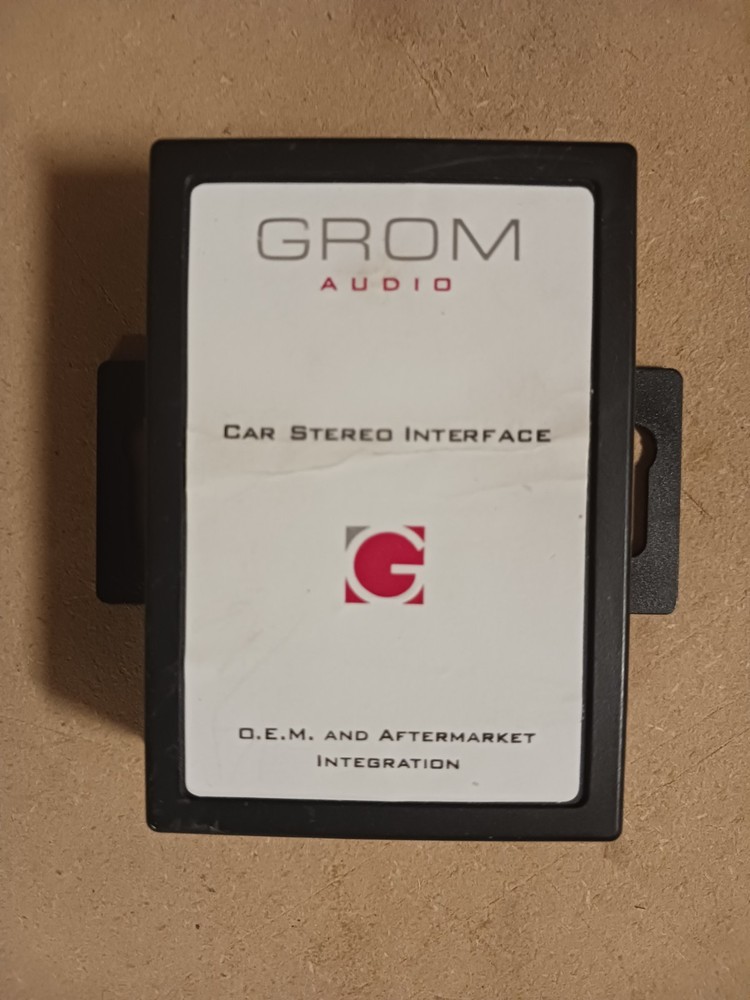 GROM Audio iPod Interface Adaptor for Car Audio