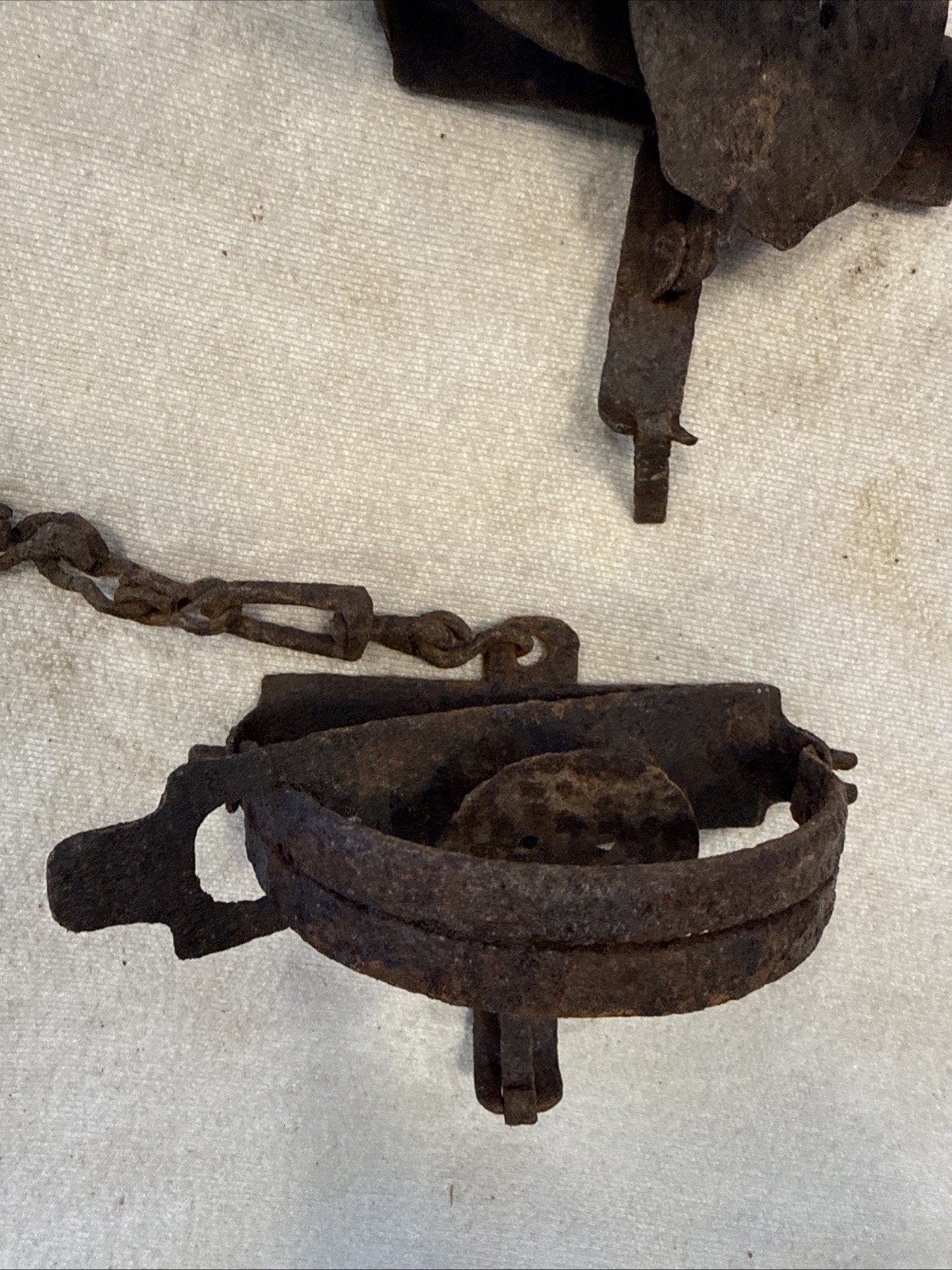 3 Wall Hanger Man Cave Rusty Cabin Art Animal Traps Lake House Lodge Original