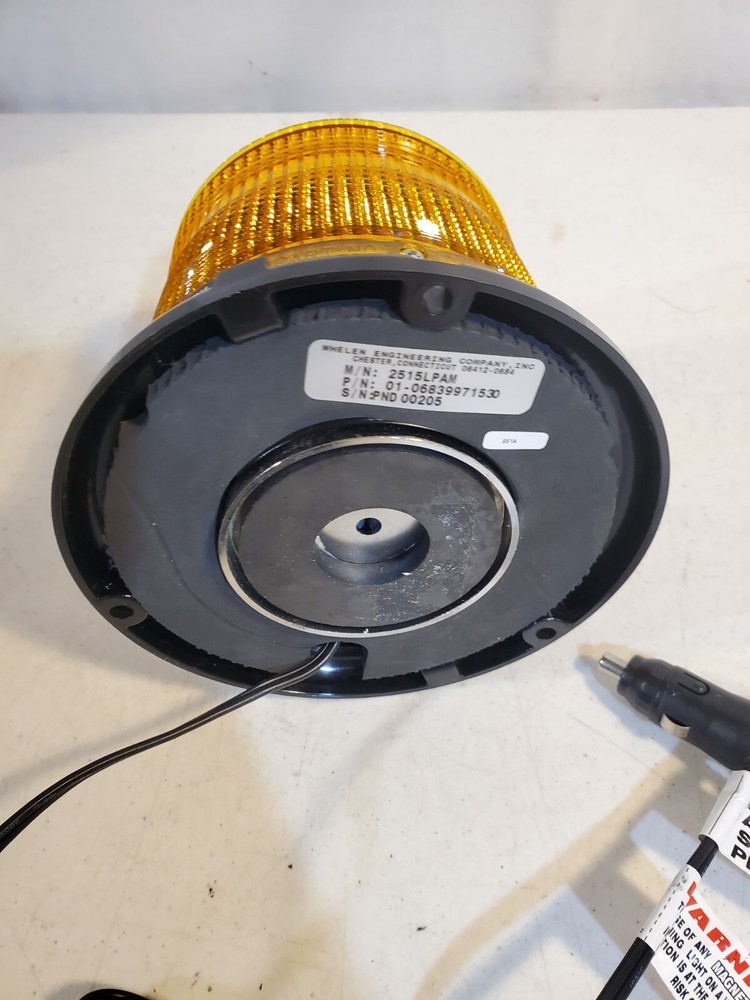 Whelen magnetic Amber Strobe Light Model 2515