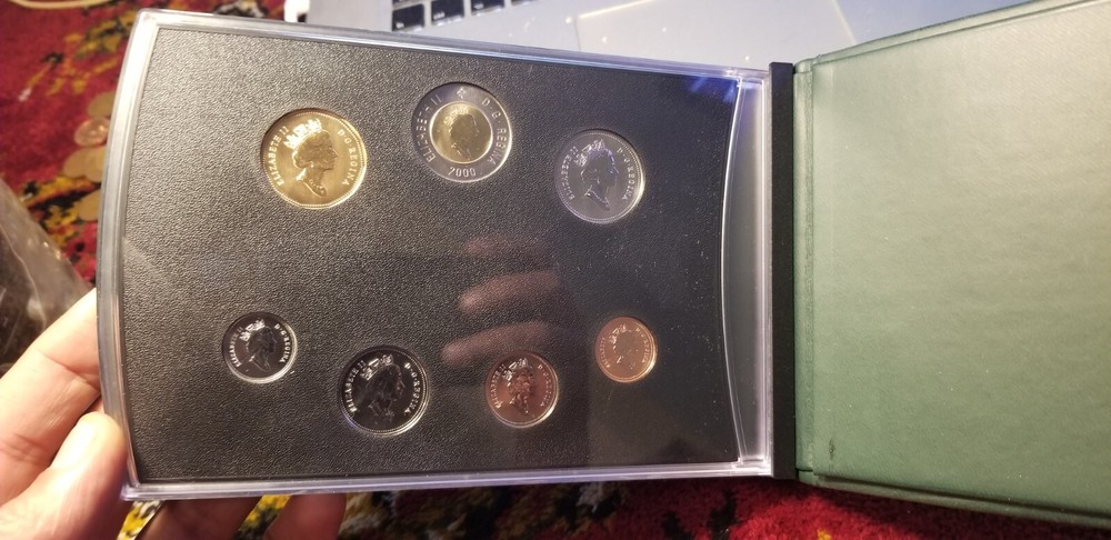 Canada 2000 Specimen Set.
