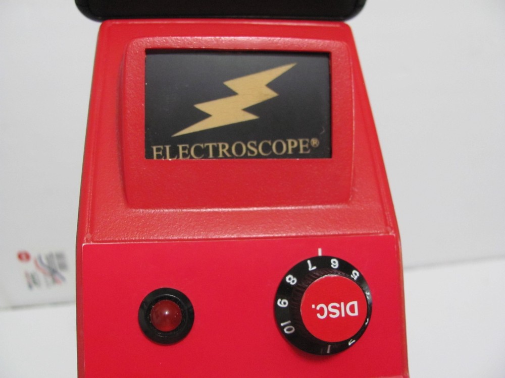 ELECTROSCOPE SYSTEM B LONG RANGE GOLD & SILVER METAL DETECTOR As Is