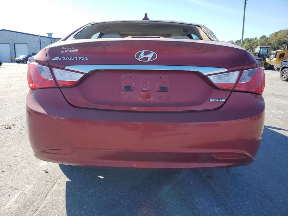 Engine ECM Electronic Control Module Left Hand Under Hood Fits 11 SONATA 4883391