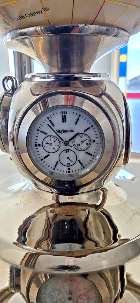 Heavy World Globe With Clock, Hydrometer, Temp & Fragrance Disc.