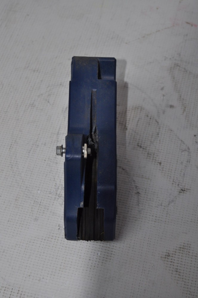 USED CHAIN GUIDE-D601465