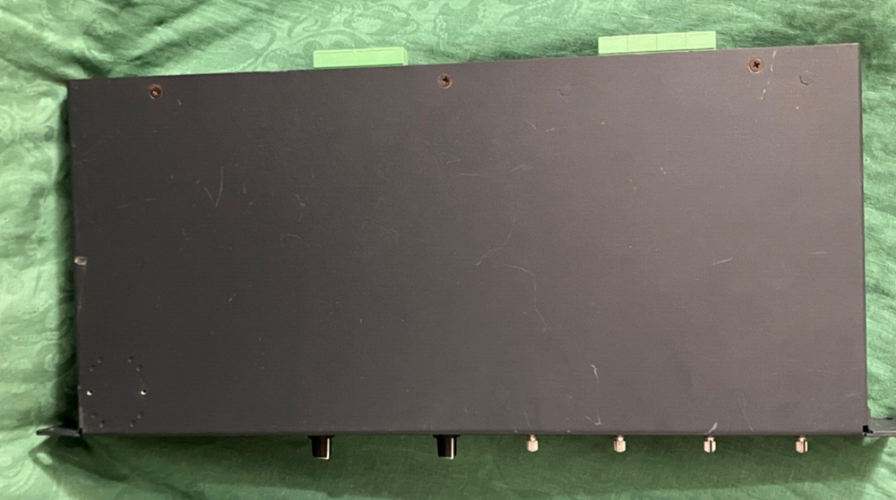 IRP DE-4024E VOICEMATIC MIXER (power tested only, missing Knobs)