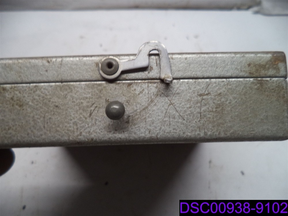 ERICK MIRACLE POINT MODEL 900 PROTRACTOR IN CASE