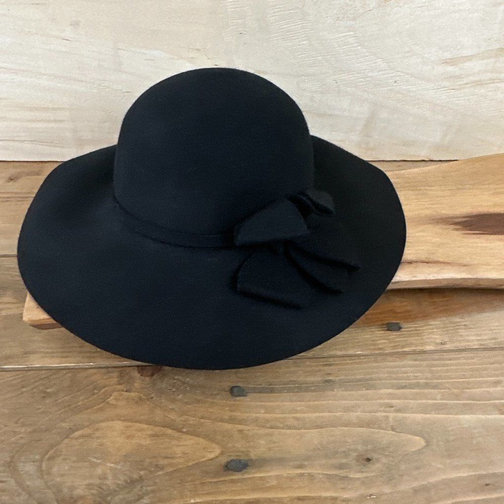 Studio S Black Wool Hat Winter Bow Womens