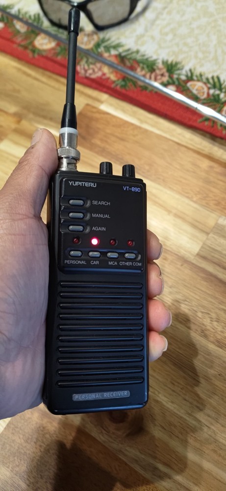 YUPITERU VT-890 RARE personal receiver