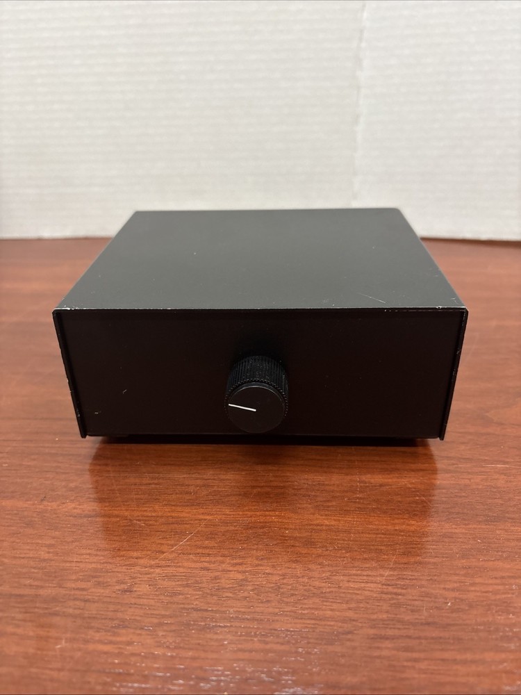 NPR AUDIO CORP Speaker Selector Switch Box Model TVC ***Untested