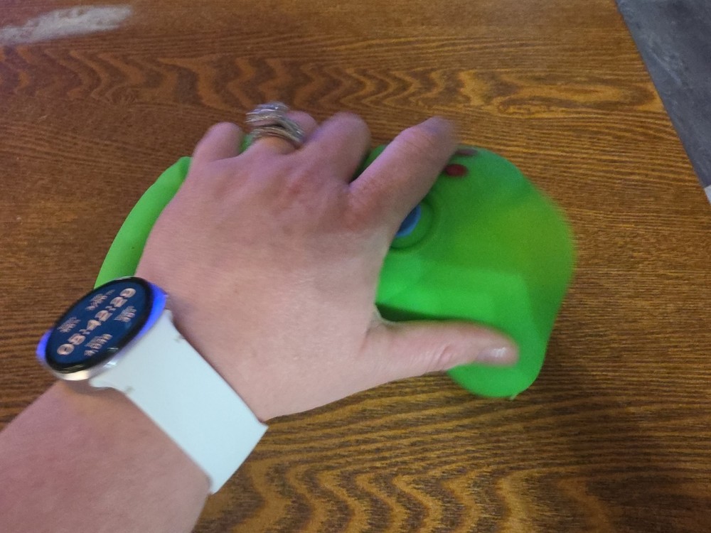Play Side Creations Squeeze Game Controller, Large Stress Toy, new