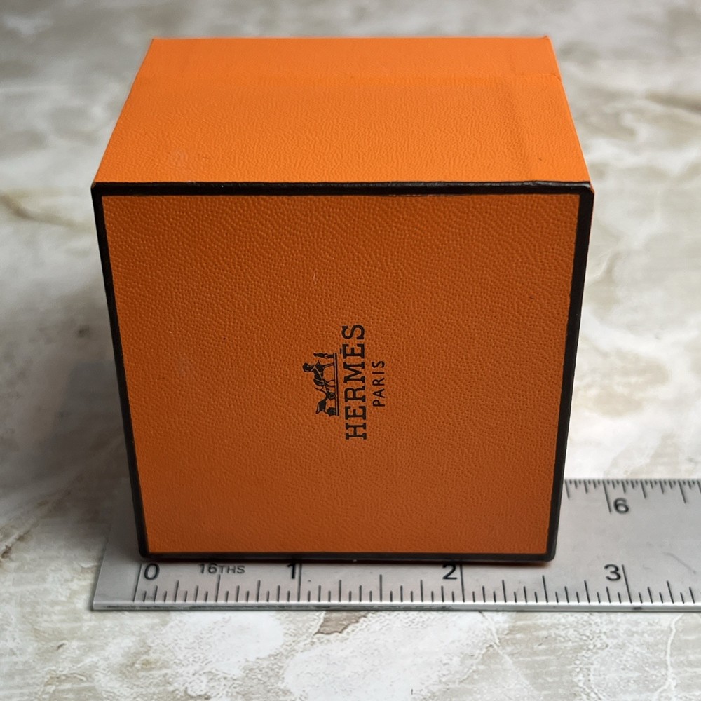 Authentic Hermes Paris Empty Ring Box Only 2.5" x 2.5" x 2.18" Designer