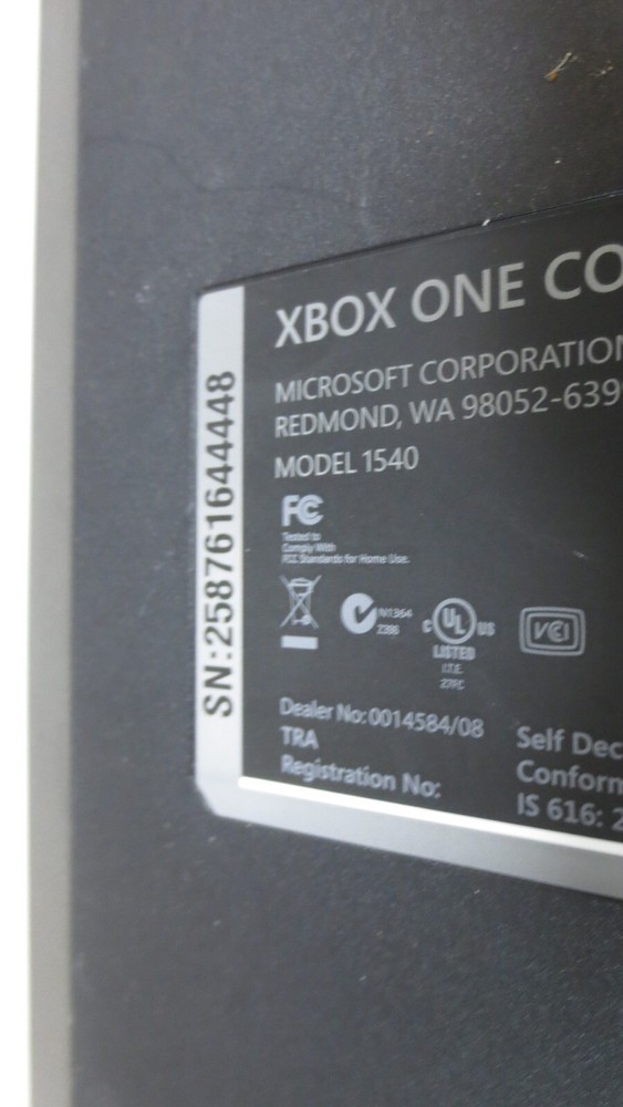 Microsoft Xbox One 1540 500GB Console - for part