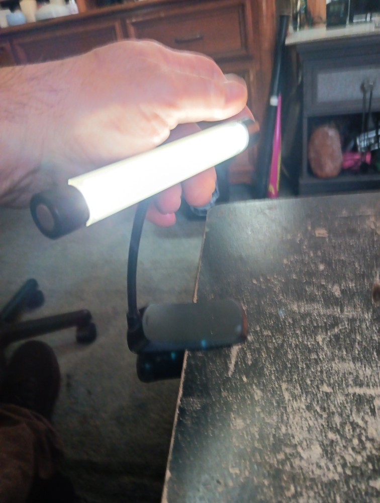 LED Desk Light USB Charged New Shooting Offer