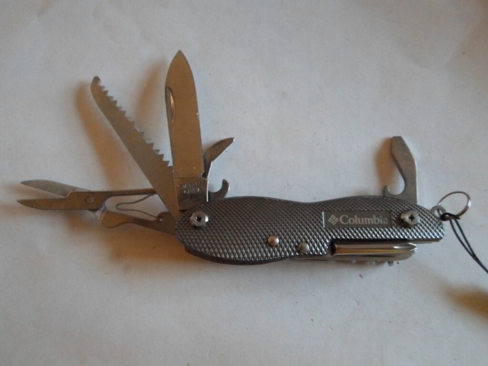 Columbia Multi Tool Gray & Silver 10 in 1 tool, Knife, Screwdriver, Corkscrew