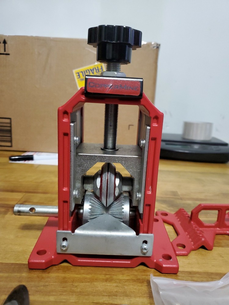 Manual Copper Wire Stripping Machine Cables Wire Stripper For Copper Recovery