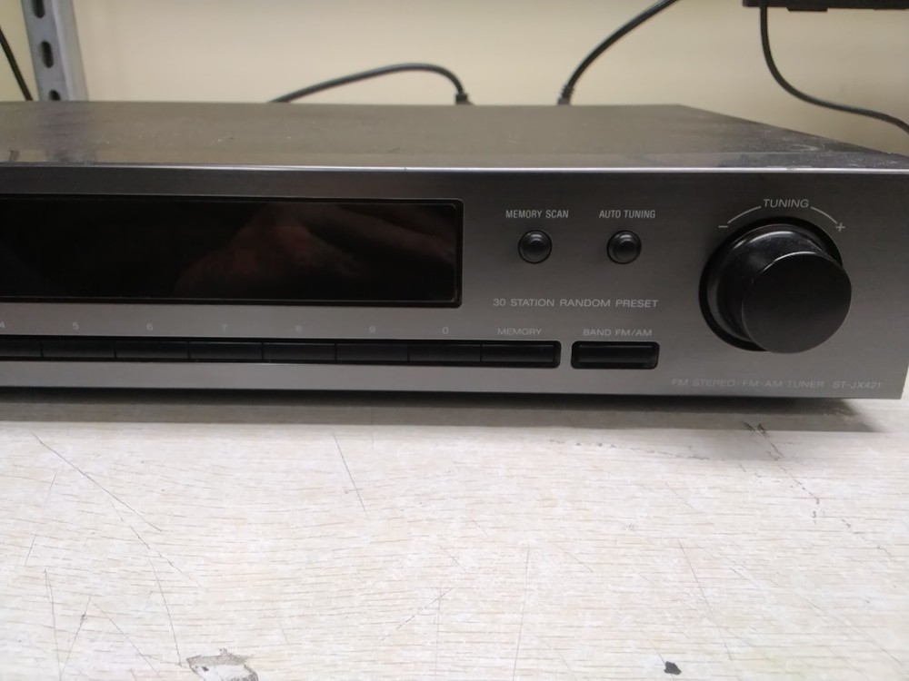 Sony FM - AM Tuner ST-JX421