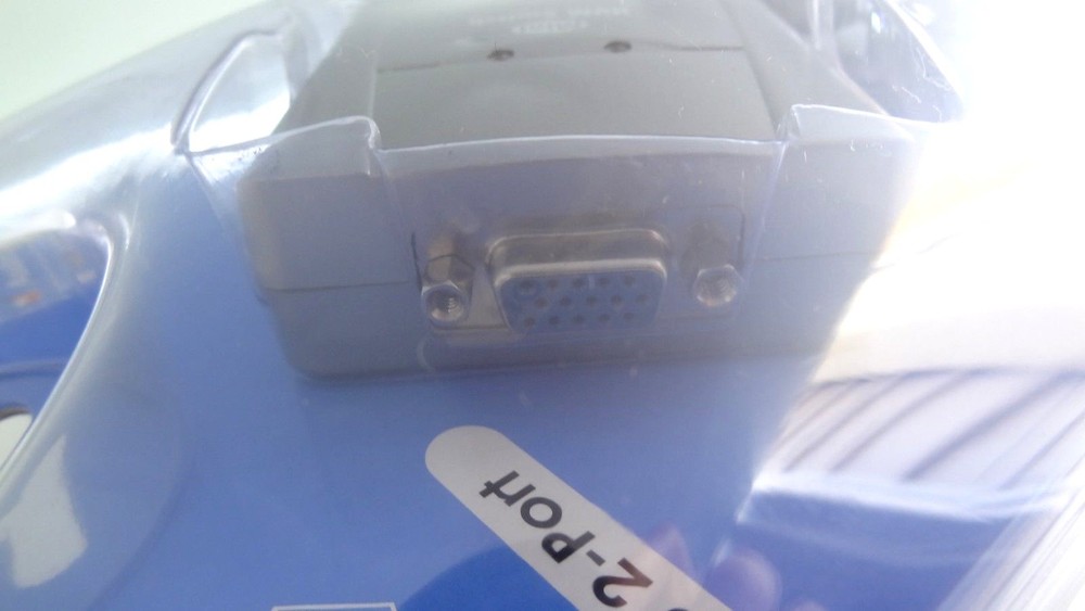 Mini USB 2-Port KVM Switch with Audio 0606KC-0014