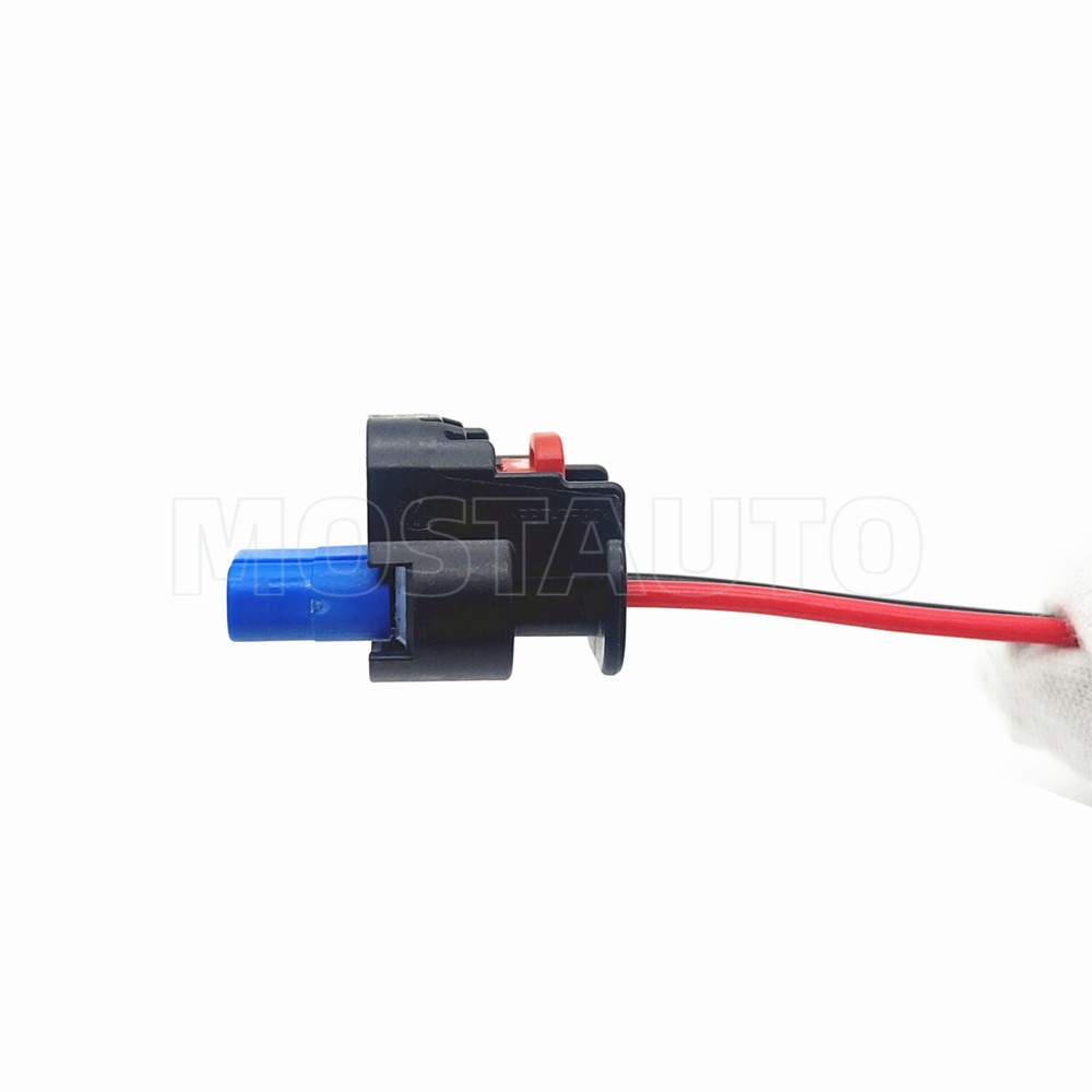 19366858 2-Way Multi-Purpose Wire Connector Pigtail Plug PT3703