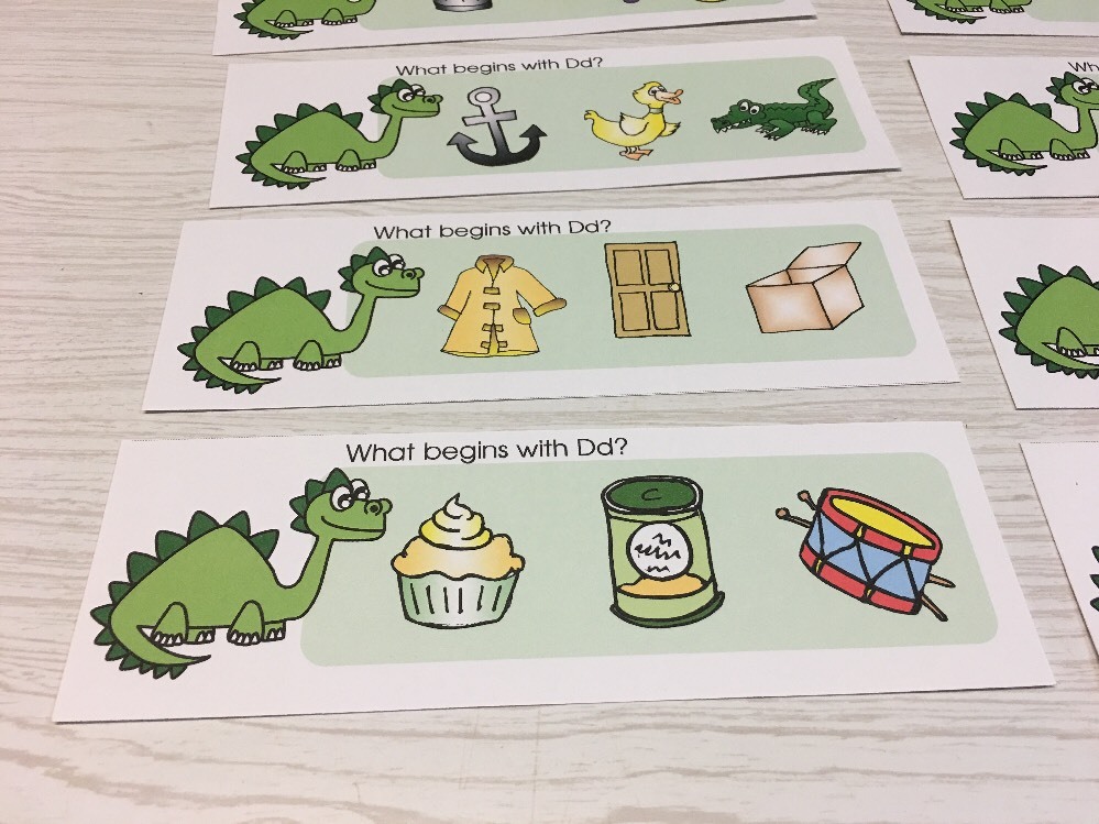 Phonics Dd - What Begins With Dd - Laminated Activity Set - Teaching Supplies