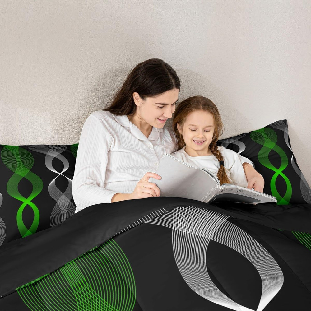 Green & Black Abstract King Comforter Set - Modern Boho Bedding