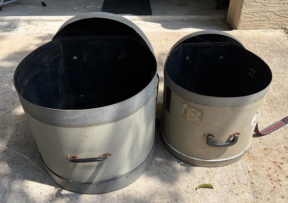 2 Impact drum cases with strap & handle 15" & 18"