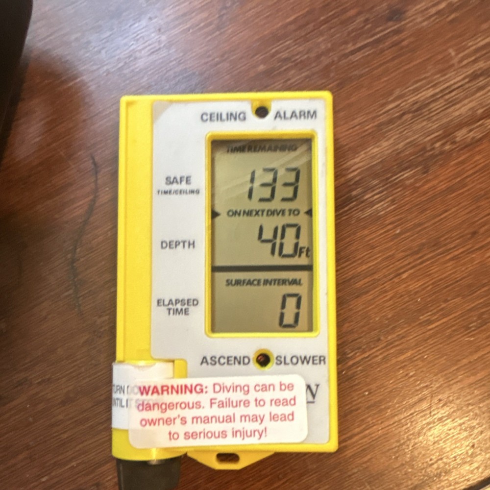 ORCA Marathon Dive Computer with Manuals, Accessories, and Lithium Battery