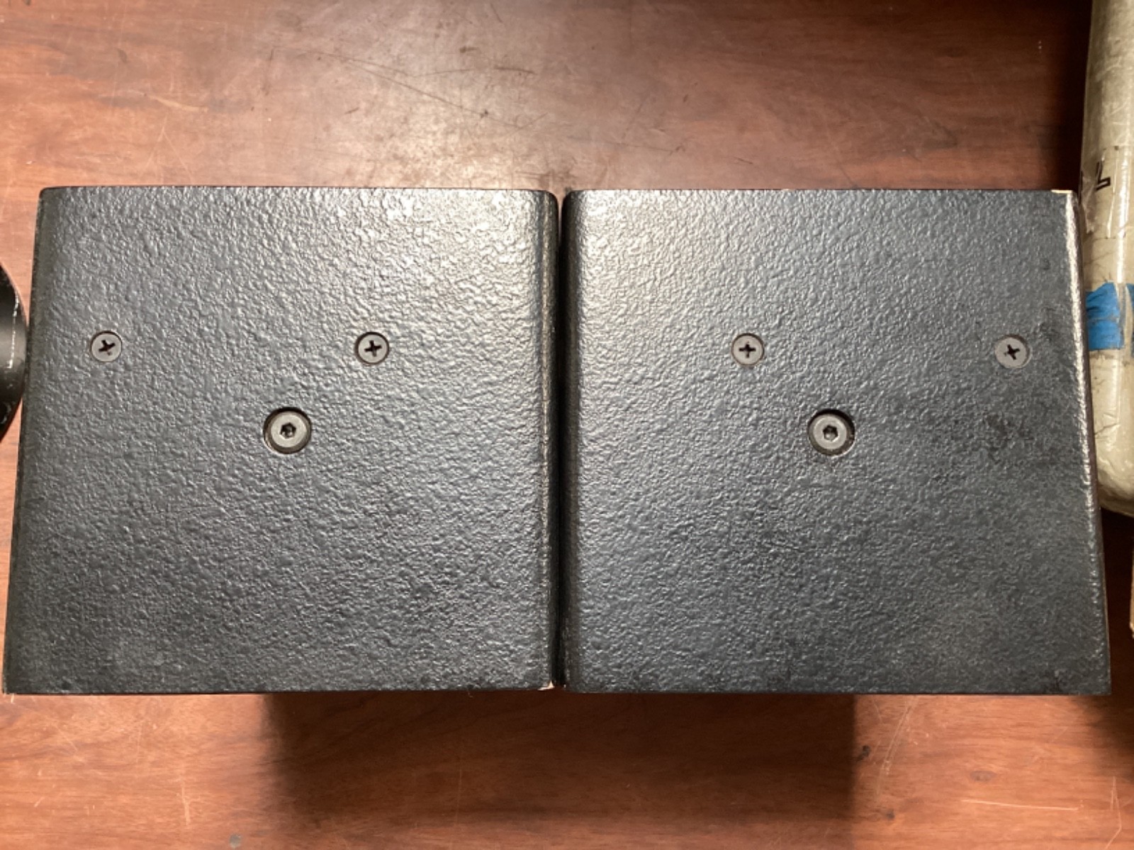 New (SET OF 2) EAW Eastern Acoustic Works UB12SeMT Speaker