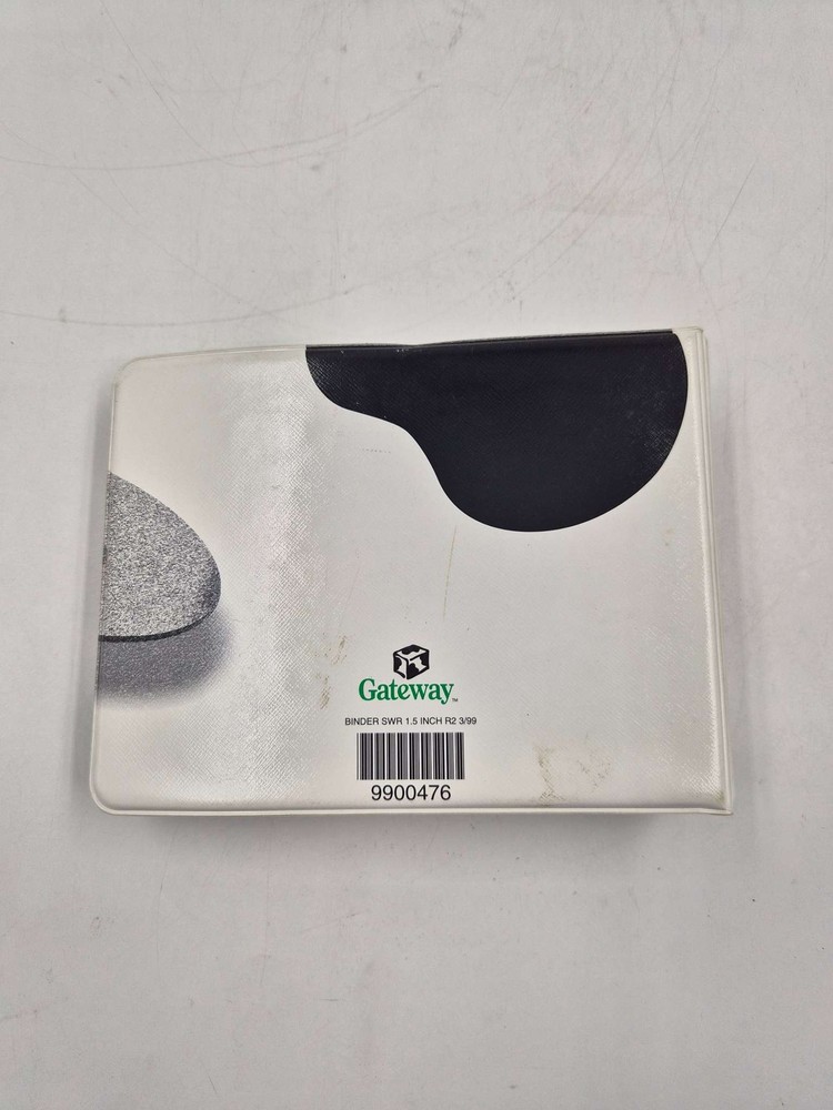 Gateway Software Storage Binder Microsoft Windows 98 WordPerfect 8 Used
