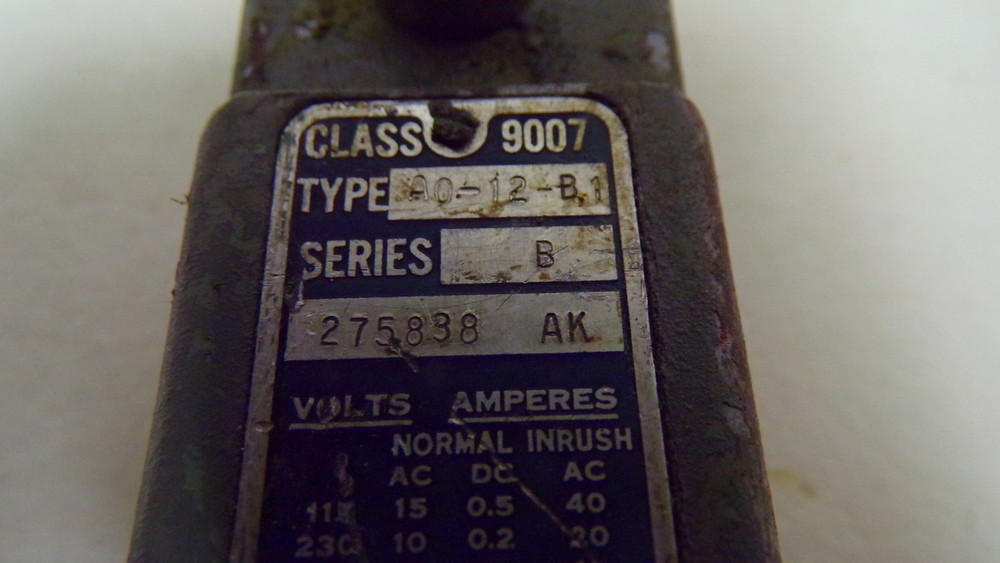 Square D A0-12-B Operator Switch 275838AK Series B *FREE SHIPPING*