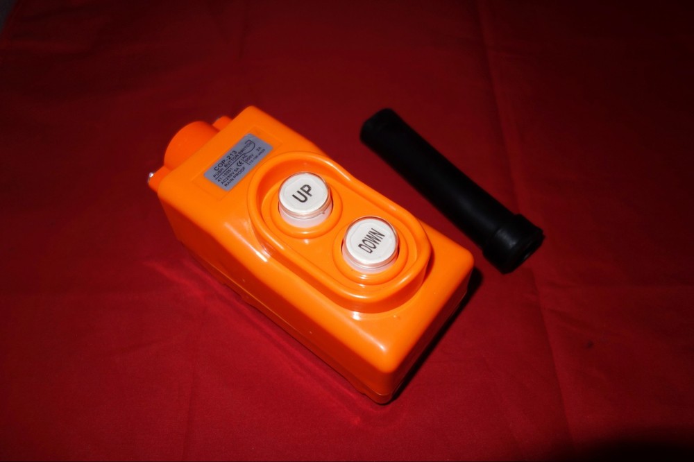 COP213 Directly Control Hoist Crane Pendant Push Button Switch UP-Down 2 Button